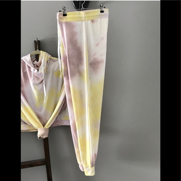 🆕Super Soft Tie dye Jogger - Picture 7 of 7